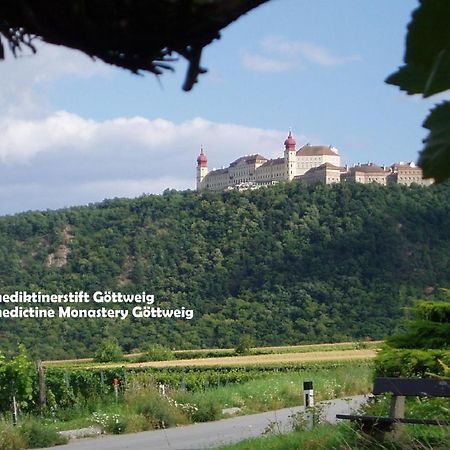 Gaestehaus Am Weinberg - Schlager Prinzersdorf Exterior foto